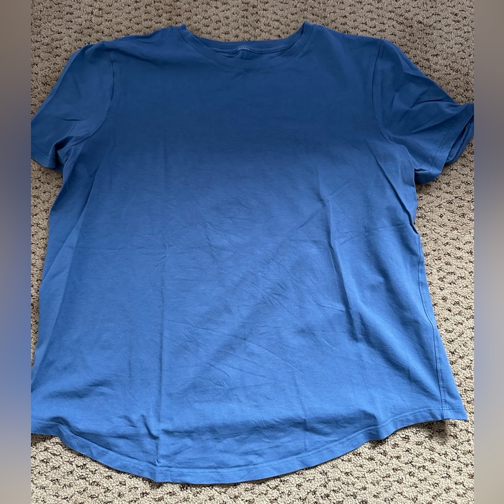 lululemon athletica Blue Short Sleeve Tee